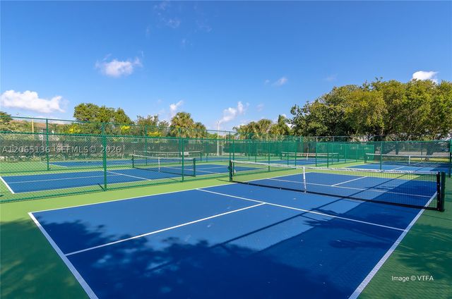 550 SW 138th Ave 309K, Pembroke Pines, FL 33027