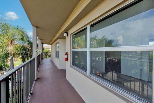 550 SW 138th Ave 309K, Pembroke Pines, FL 33027