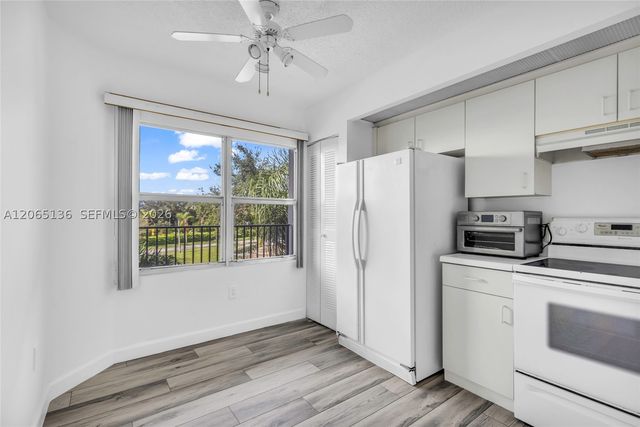 550 SW 138th Ave 309K, Pembroke Pines, FL 33027
