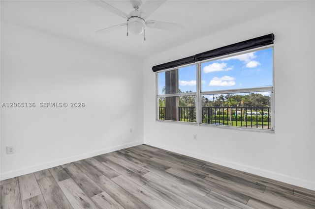 550 SW 138th Ave 309K, Pembroke Pines, FL 33027