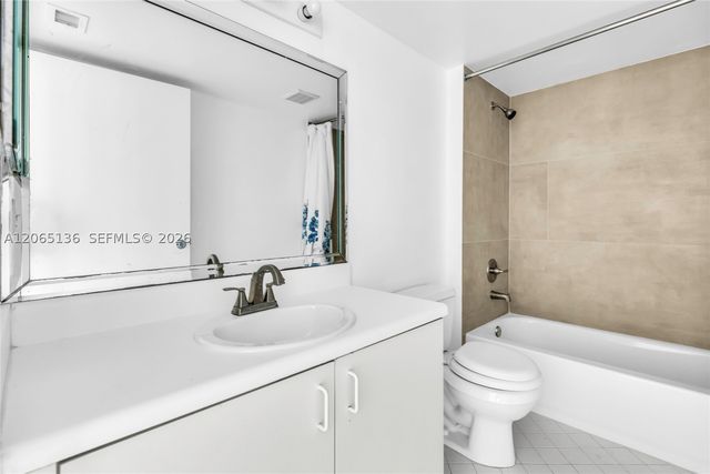 550 SW 138th Ave 309K, Pembroke Pines, FL 33027
