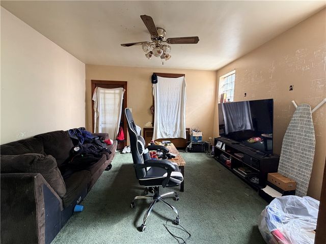 353 Euclid Ave, Canonsburg, PA 15317