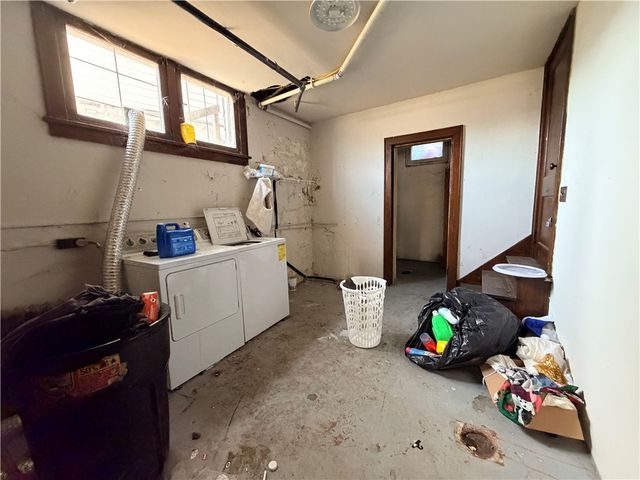 353 Euclid Ave, Canonsburg, PA 15317