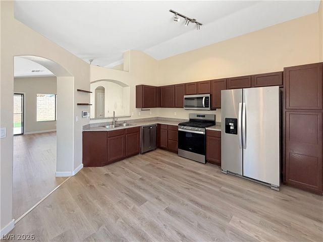 7912 Quill Gordon Avenue, Las Vegas, NV 89149