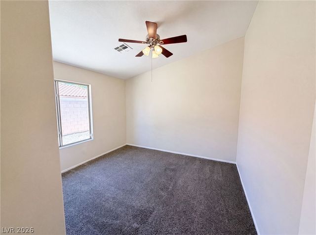7912 Quill Gordon Avenue, Las Vegas, NV 89149