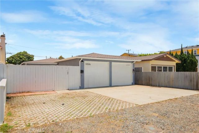 18506 Kingsdale Avenue, Redondo Beach, CA 90278