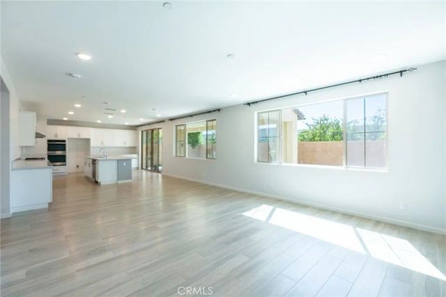 2532 E Scarett, Ontario, CA 91762