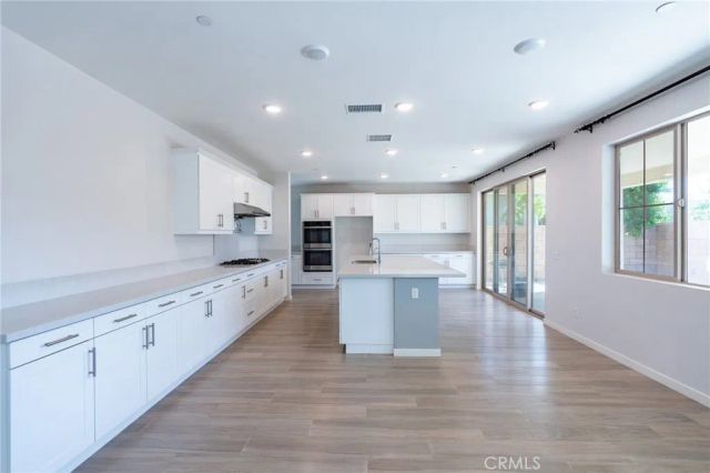 2532 E Scarett, Ontario, CA 91762