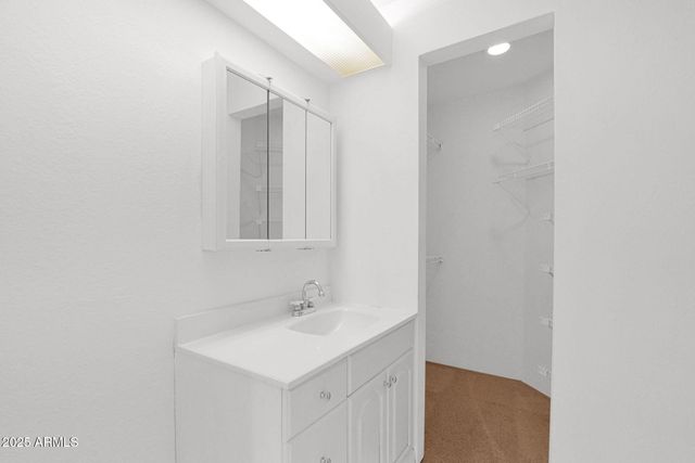 5035 N 10TH Place 108, Phoenix, AZ 85014