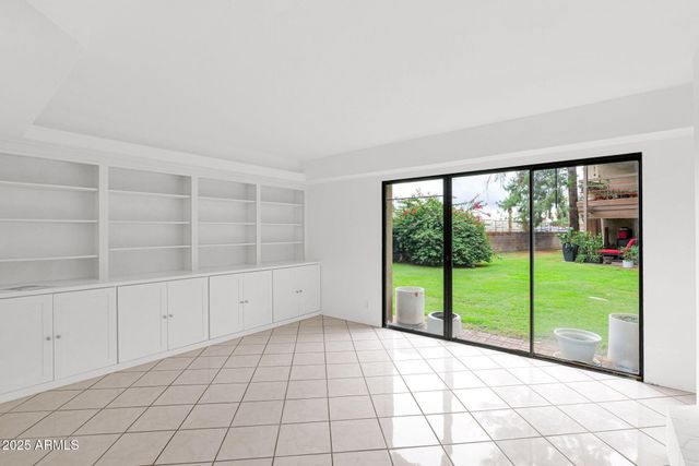 5035 N 10TH Place 108, Phoenix, AZ 85014