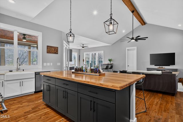 464 Deer Mountain Road, Pittsboro, NC 27312