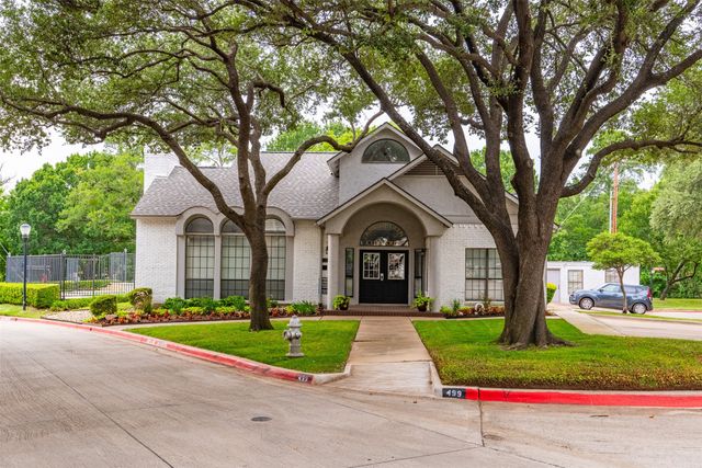 200 Arbor Glen Drive, Euless, TX 76039