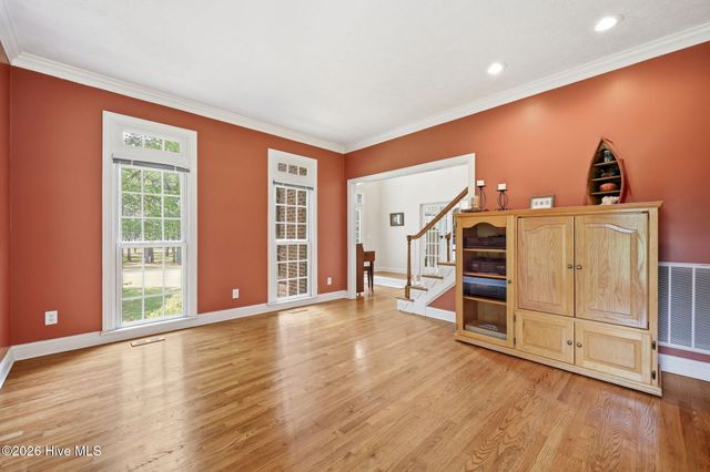 4076 Mobleys Bridge Road, Grimesland, NC 27837