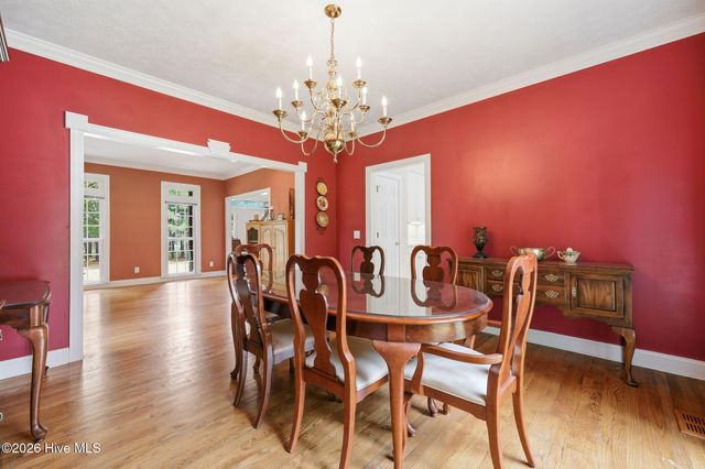 4076 Mobleys Bridge Road, Grimesland, NC 27837