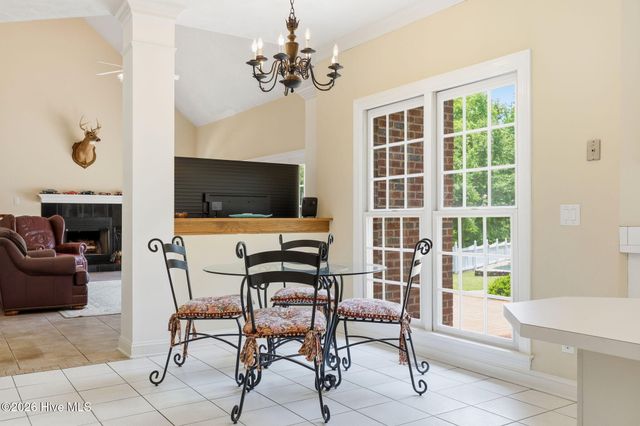 4076 Mobleys Bridge Road, Grimesland, NC 27837