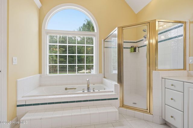 4076 Mobleys Bridge Road, Grimesland, NC 27837