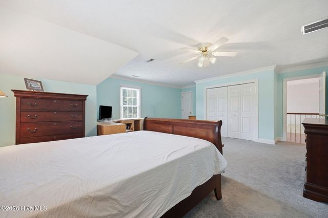 4076 Mobleys Bridge Road, Grimesland, NC 27837