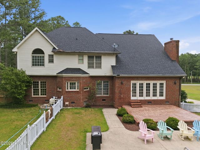 4076 Mobleys Bridge Road, Grimesland, NC 27837
