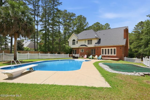 4076 Mobleys Bridge Road, Grimesland, NC 27837