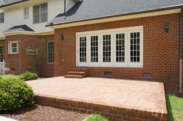 4076 Mobleys Bridge Road, Grimesland, NC 27837