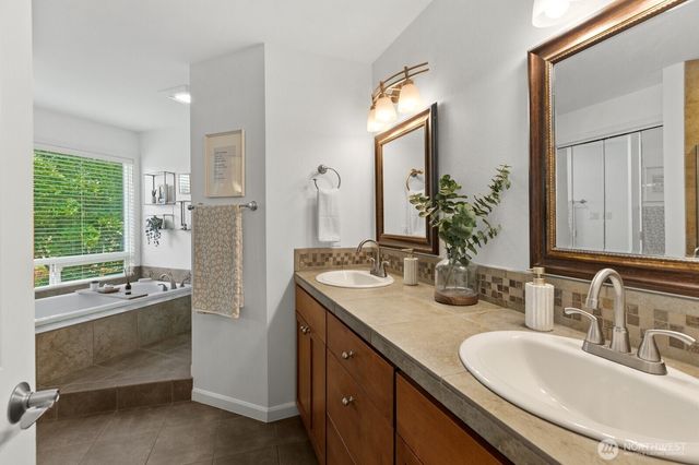 25436 163rd Place SE, Covington, WA 98042