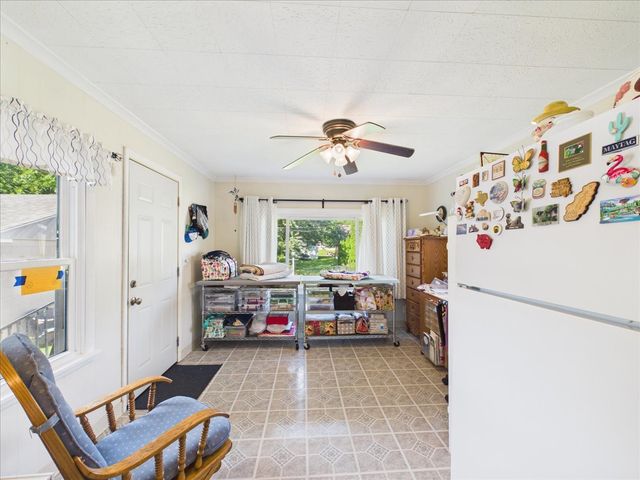 220 FAIRVIEW Boulevard, Rockford, IL 61107