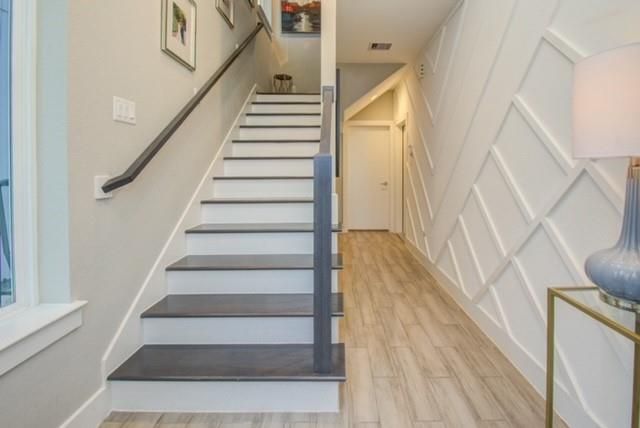 8411 Hempstead Road G, Houston, TX 77008