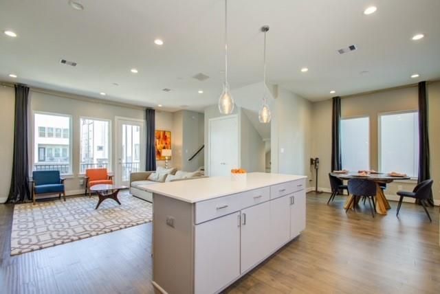 8411 Hempstead Road G, Houston, TX 77008
