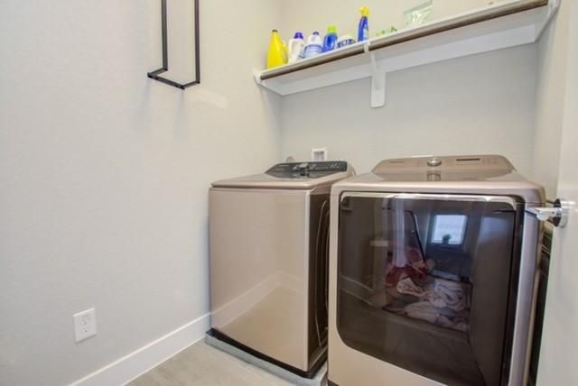 8411 Hempstead Road G, Houston, TX 77008