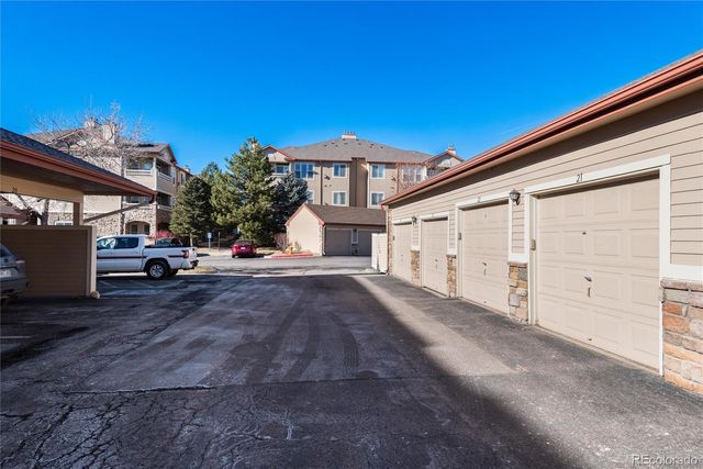 8465 S Holland Way 202, Littleton, CO 80128