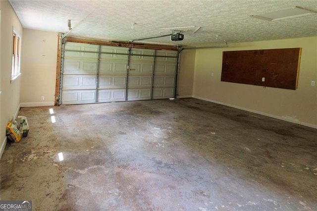 551 Covered Bridge Trail, Fayetteville, GA 30214