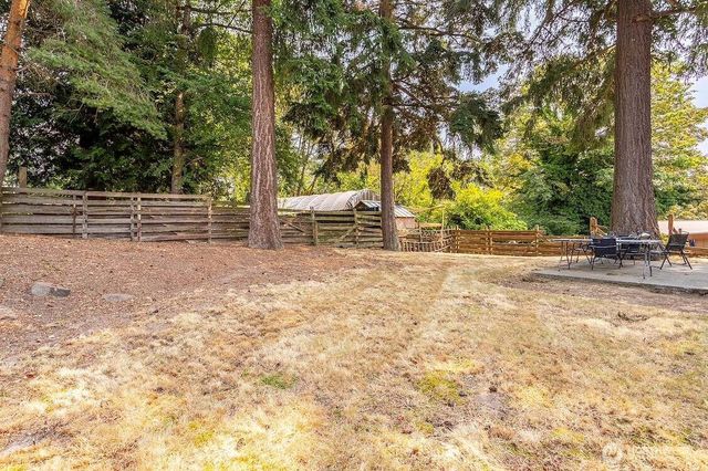 10750 61st Avenue S, Seattle, WA 98178