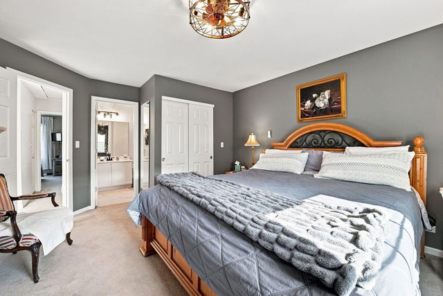 3457 Ravinia Circle, Aurora, IL 60504