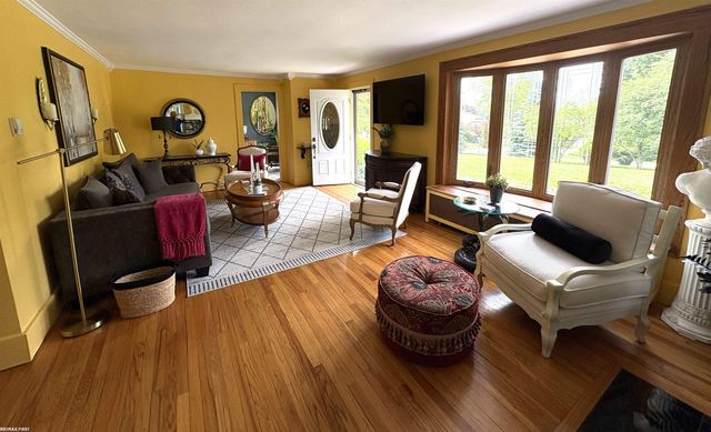 3841 Covert Road, Waterford Twp, MI 48328