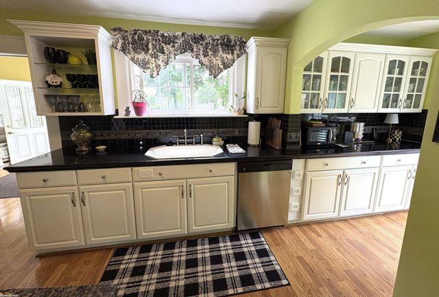3841 Covert Road, Waterford Twp, MI 48328