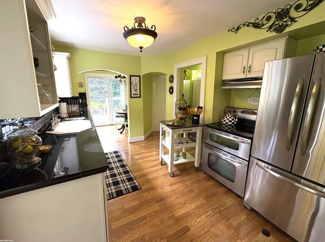 3841 Covert Road, Waterford Twp, MI 48328