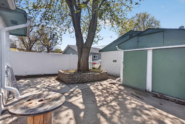 628 1st Avenue S, South Saint Paul, MN 55075