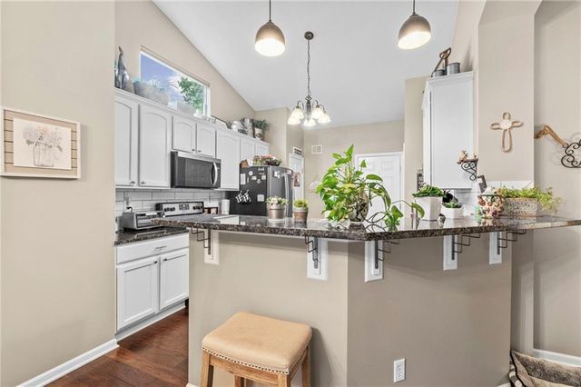 7905 N Lister Avenue, Kansas City, MO 64119