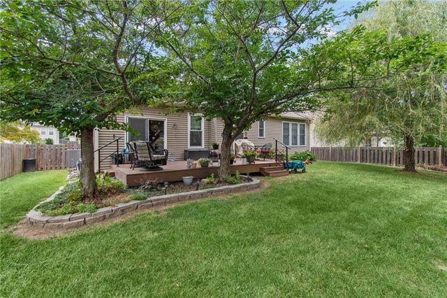 7905 N Lister Avenue, Kansas City, MO 64119