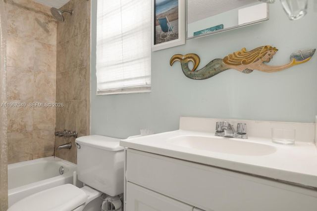 7785 SW 86th St E-119, Miami, FL 33143