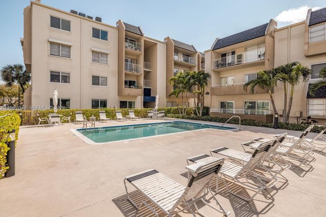 7785 SW 86th St E-119, Miami, FL 33143