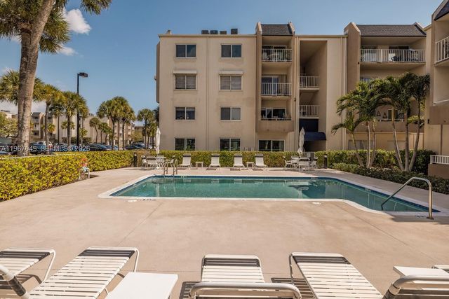 7785 SW 86th St E-119, Miami, FL 33143