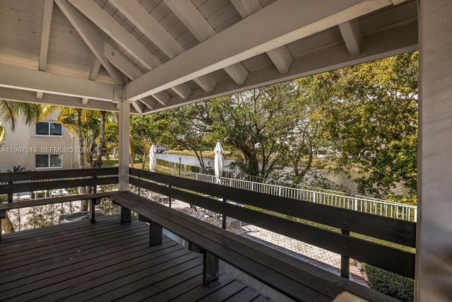 7785 SW 86th St E-119, Miami, FL 33143