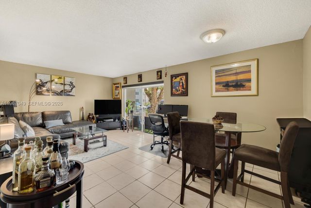 7785 SW 86th St E-119, Miami, FL 33143