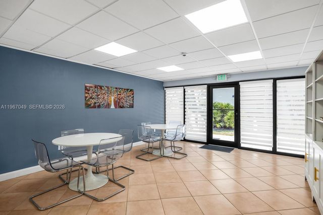 7785 SW 86th St E-119, Miami, FL 33143