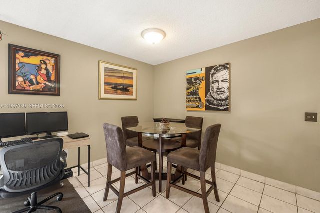 7785 SW 86th St E-119, Miami, FL 33143