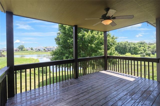 413 SE Stillwater Drive, Lee's Summit, MO 64063