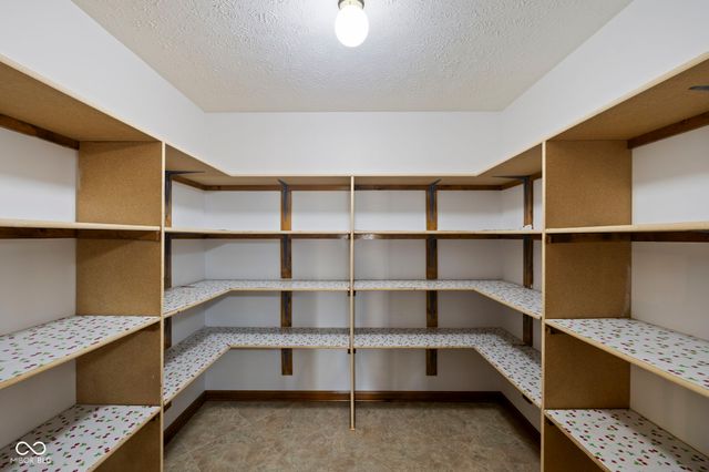 7424 Liscannor Lane, Indianapolis, IN 46217