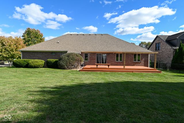 7424 Liscannor Lane, Indianapolis, IN 46217