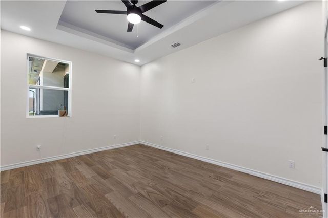 602 E Kelly Avenue, Pharr, TX 78577